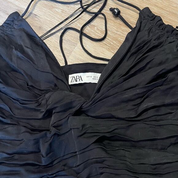 Zara Crop Tank Bundle - Picture 3 of 4